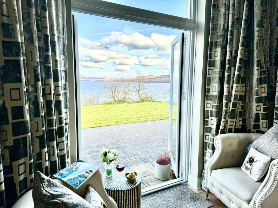 Apartamento Loch View At Lomond Castle Balloch Exterior foto